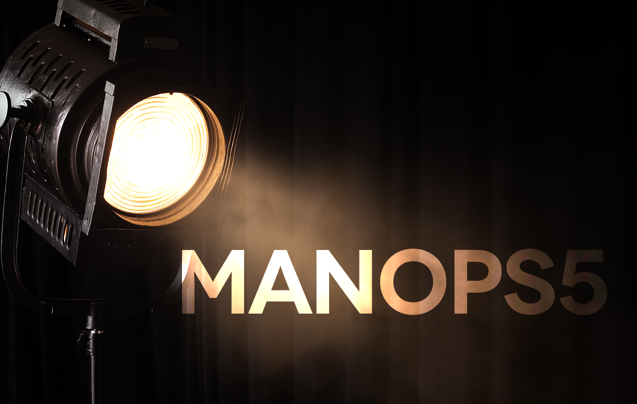 Spotlight The House That Manops5 Built Roblox Blog - the light home roblox