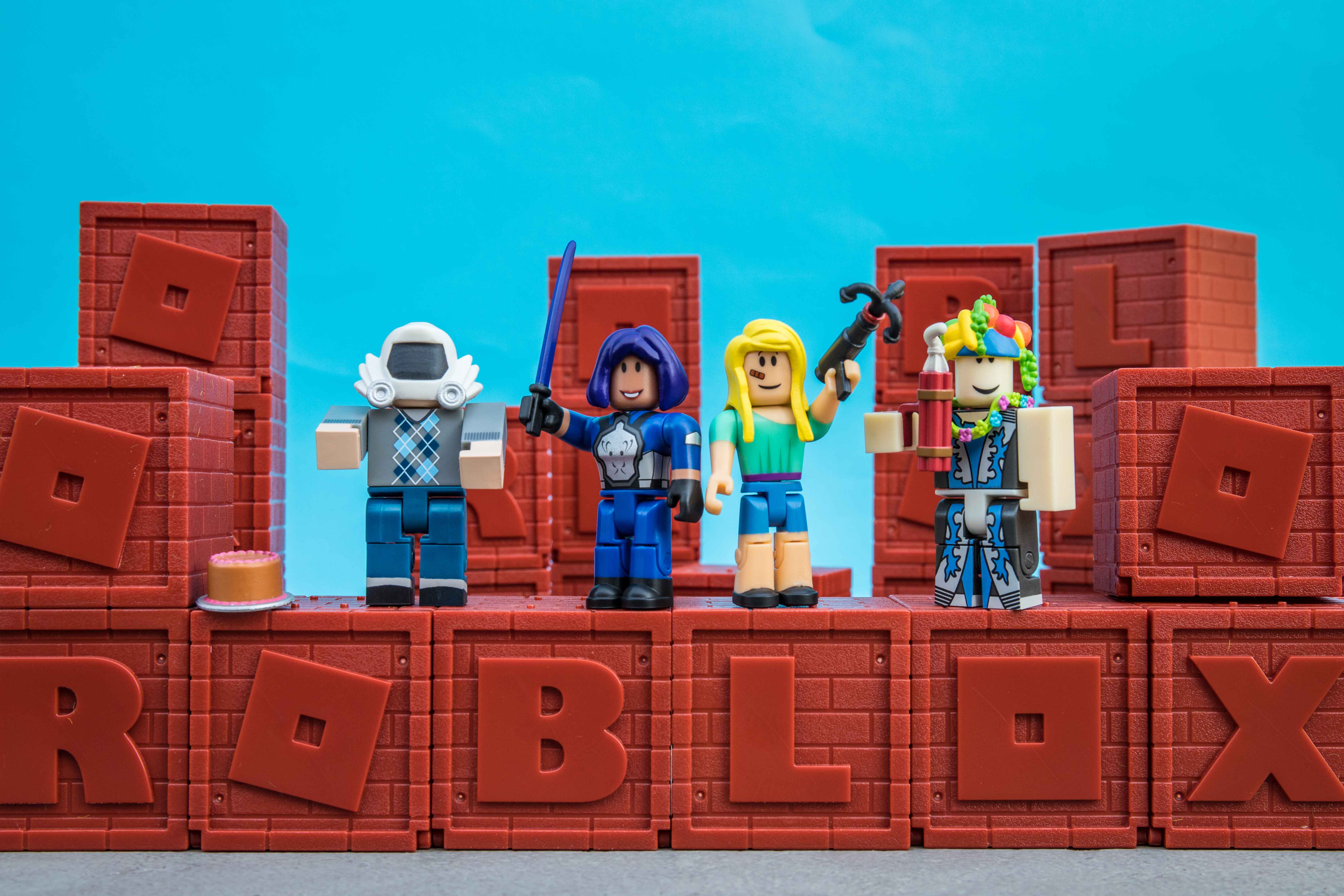 Roblox Action Series 4 Celebrity Collection Series 2 Toys Now Available Roblox Blog